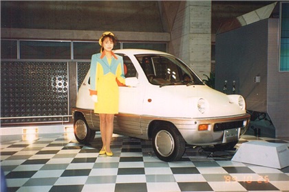 Daihatsu Sneaker, 1989
