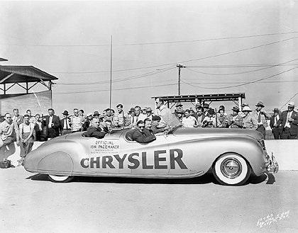 Another notable accomplishment of the 1940/41 Chrysler Newport Phaeton was the fact that it was the pace car for the Indianapolis 500 in 1941.