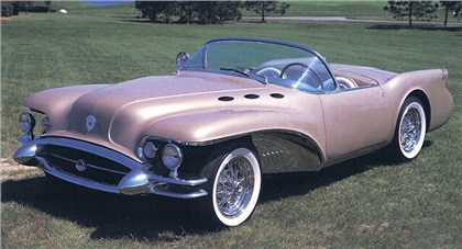 Buick Wildcat II, 1954 - Фары головного света переместились с рамки ветрового стекла на более привычное место
