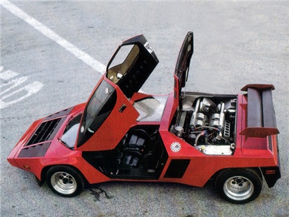 Vector W2 Twin Turbo, 1983-1984 - Красный