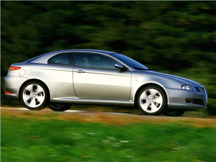 2003 Alfa Romeo GT Coupe (Bertone) - Studios