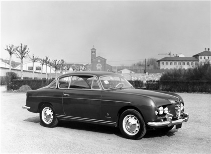 1955 Alfa Romeo 1900 Supergioiello (Ghia)