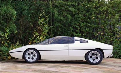 Lamborghini Bravo (Bertone), 1974 - Photo: Tom Wood / Courtesy of RM Auctions