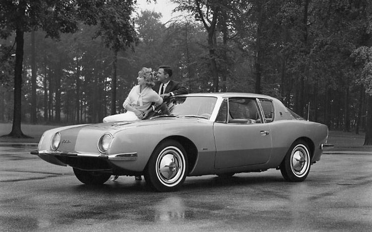 http://www.carstyling.ru/resources/classic/1963_Studebaker_Avanti_08.jpg