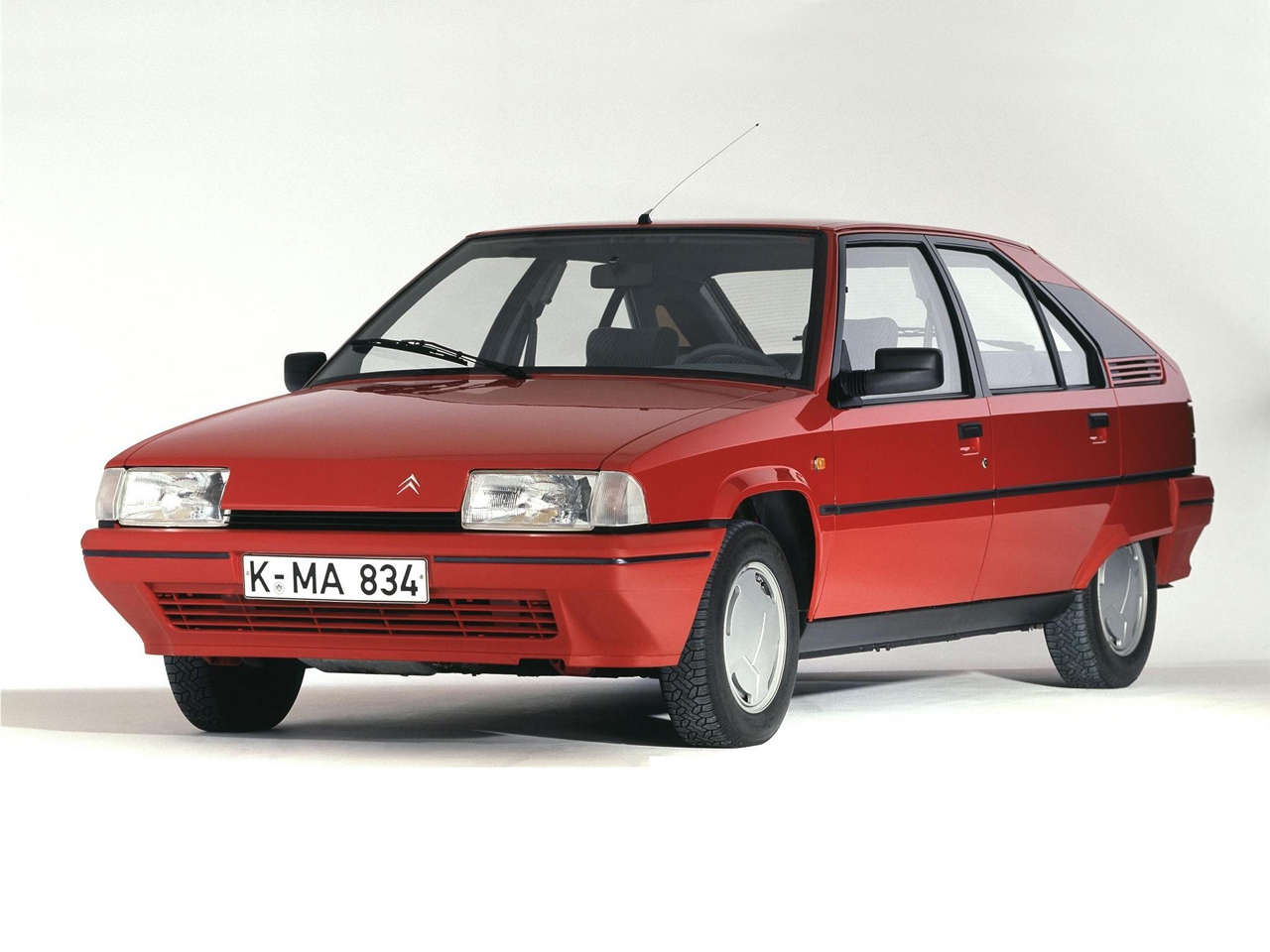 1986-93_Citroen_BX_02.jpg