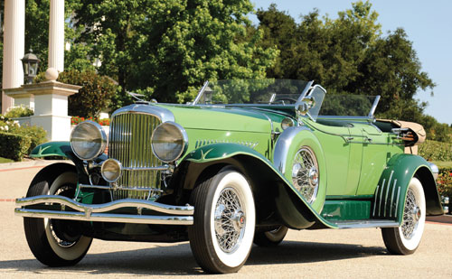 Duesenbergs, like this 1934 Model J dual-cowl phaeton, were designed to accentuate the most regal lines and features.