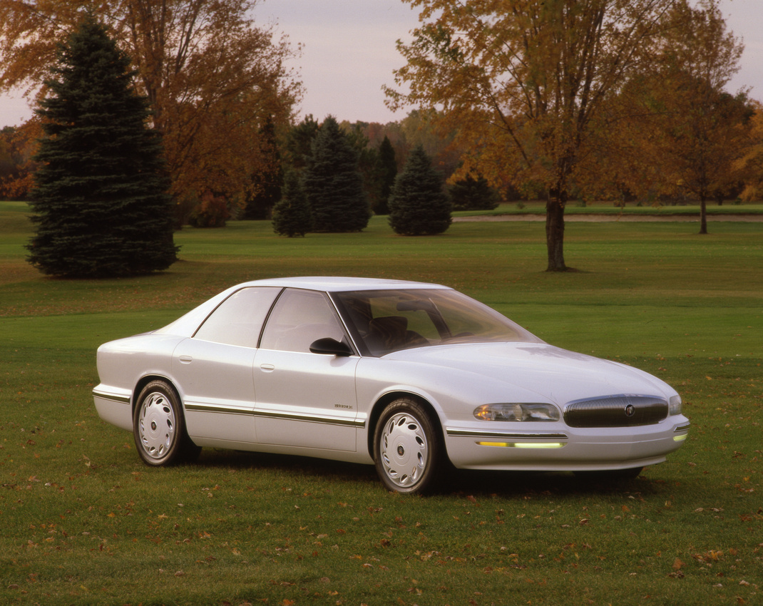 Buick Park Avenue Essence Concept Car, 1989 - White