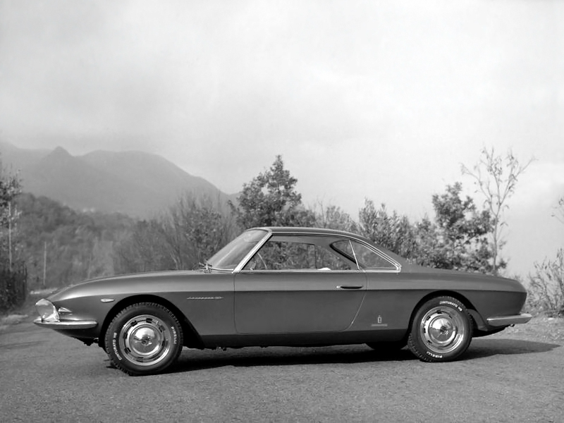 Fiat 2300 S Coupé Lausanne (Pininfarina), 1964