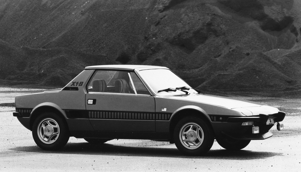 Fiat X1/9 (Bertone), 1976–78 - Série speciale