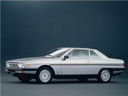 Lancia Gamma Coupe 2-Serie (Pininfarina), 1980–84 - New grille and redesigned alloy wheels