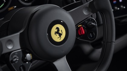 Ferrari Luce, 2026 – Interior