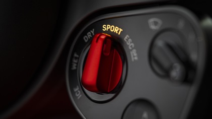 Ferrari Luce, 2026 – Interior
