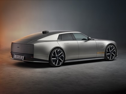 Jaguar Type 01, 2027
