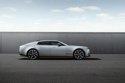 Jaguar Type 01, 2027