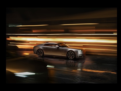 Jaguar Type 01, 2027