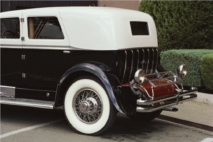 1929 Duesenberg Model J Town Limousine (Body by Murphy)