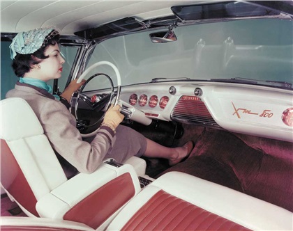 Mercury XM-800, 1954 - Interior