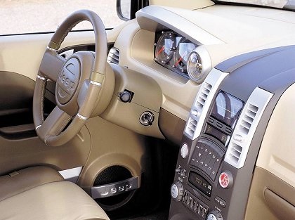 Jeep Varsity, 2000 - Interior