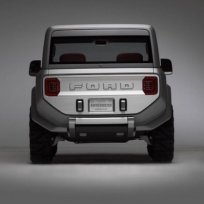 Ford Bronco, 2004