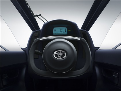 Toyota i-Road, 2013