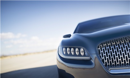 Lincoln Continental Concept, 2015 - Headlamp