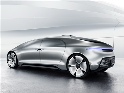 Mercedes-Benz F 015 Luxury in Motion, 2015