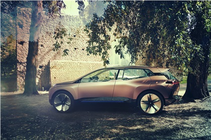 BMW Vision iNext Concept, 2018