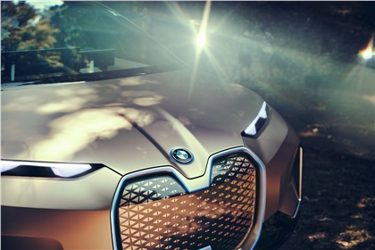 BMW Vision iNext Concept, 2018