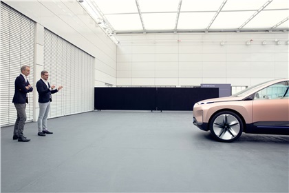 BMW Vision iNext Concept, 2018