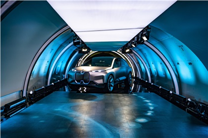BMW Vision iNext Concept, 2018