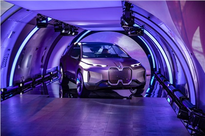 BMW Vision iNext Concept, 2018