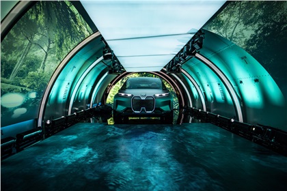 BMW Vision iNext Concept, 2018
