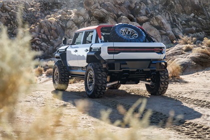 GMC HUMMER X SUV Concept, 2026