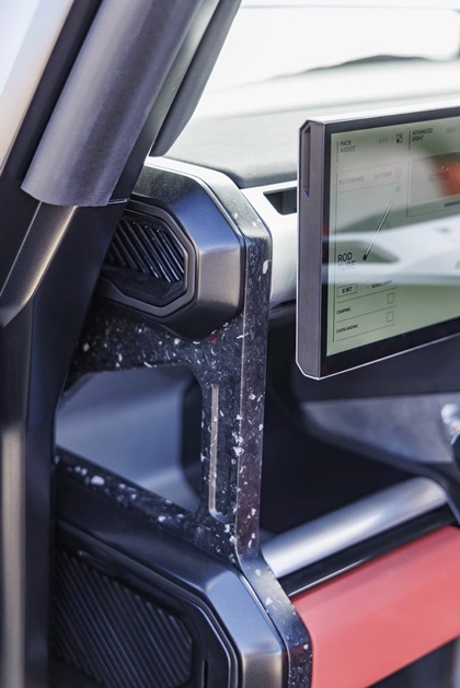 GMC HUMMER X SUV Concept, 2026 – Interior
