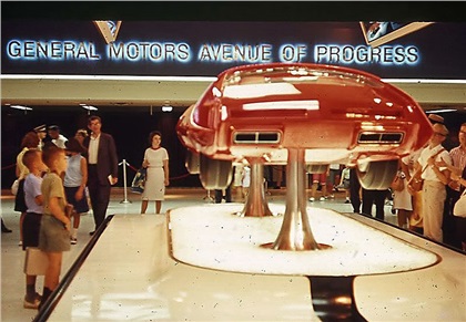 GM-X Stiletto - 1964 New York World's Fair