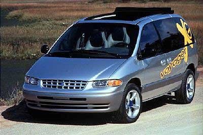 Plymouth Voyager XG, 1999
