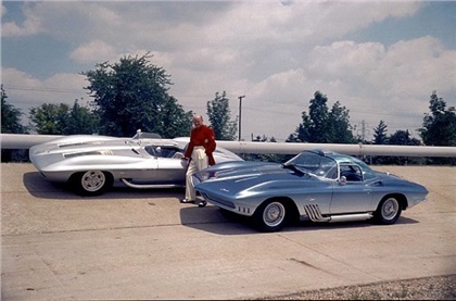 1959 Chevrolet Stingray Racer & 1961 Chevrolet Shark XP-755