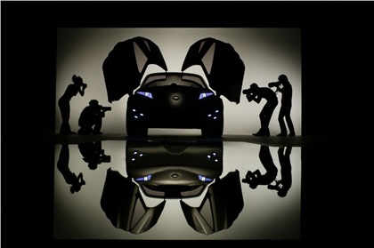 Nissan Mixim, 2007