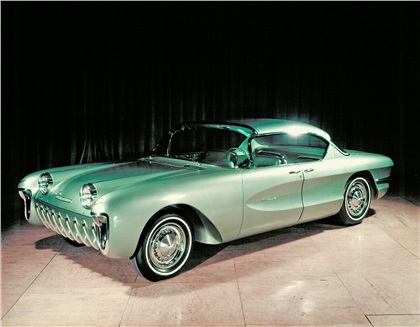 Chevrolet Biscayne, 1955 - Photo: Bortz Auto Collection Archives
