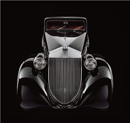 1925 Rolls Royce Phantom I Jonckheere Aerodynamic Coupe (1934) - Photo: Scott Williamson