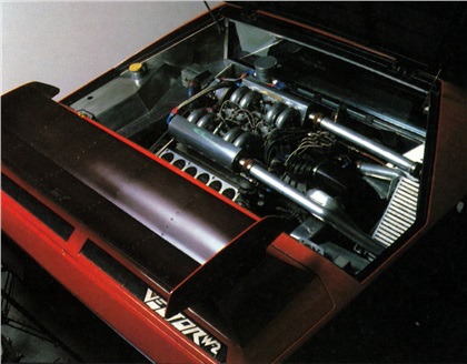 Vector W2 Twin Turbo, 1983-1984 - Engine
