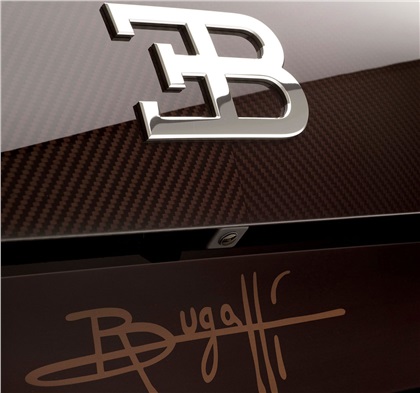 Bugatti Veyron 'Rembrandt Bugatti' (2014) - EB Rear Logo