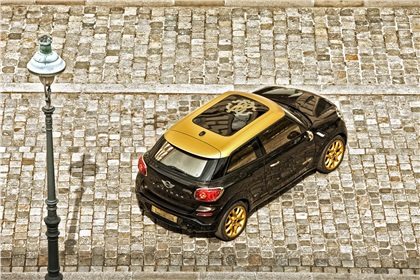Life Ball Mini Paceman by Roberto Cavalli (2013)