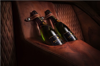 Aston Martin Vanquish V12 'Thunderbolt' (2015): One-Off designed by Henrik Fisker