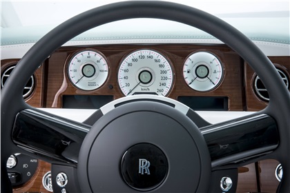 Rolls-Royce Phantom Serenity (2015)