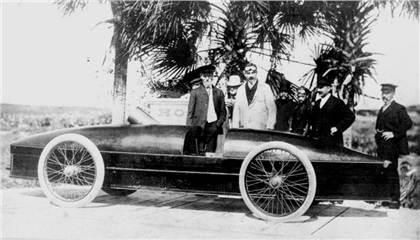 Stanley "Rocket" Steam Car (1906) - Francis Edgar Stanley with Fred Marriott