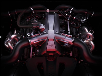 McLaren 720S (2017) - Engine