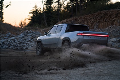 Rivian R1T (2021): Electric Pickup