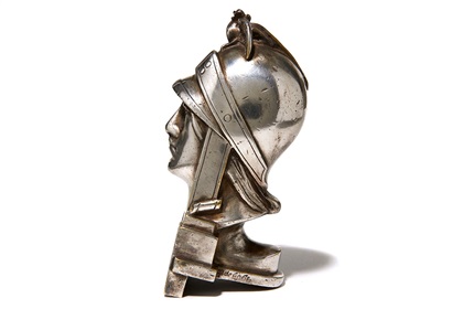 Minerva Mascot by Pierre de Soète: 12 CV