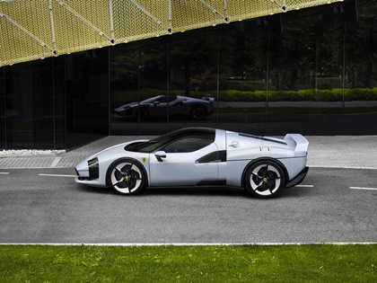 Ferrari SC40 (2025)